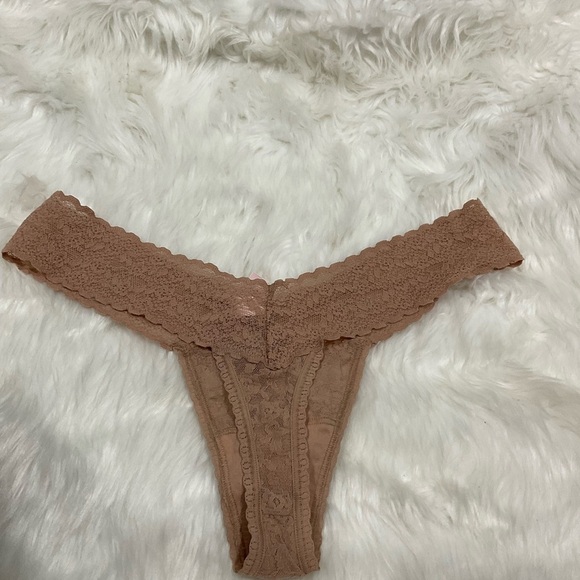Very Sexy Vintage Victorias Secret Green and Nude Set - Picture 13 of 13
